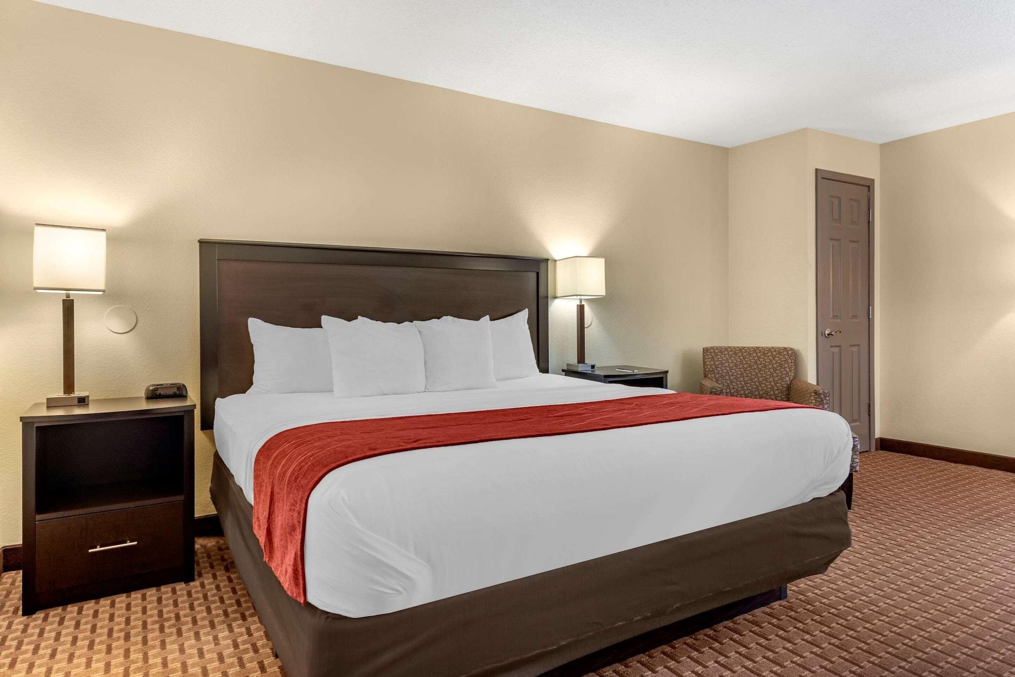 Comfort Inn & Suites Warsaw Near Us-30 Ngoại thất bức ảnh